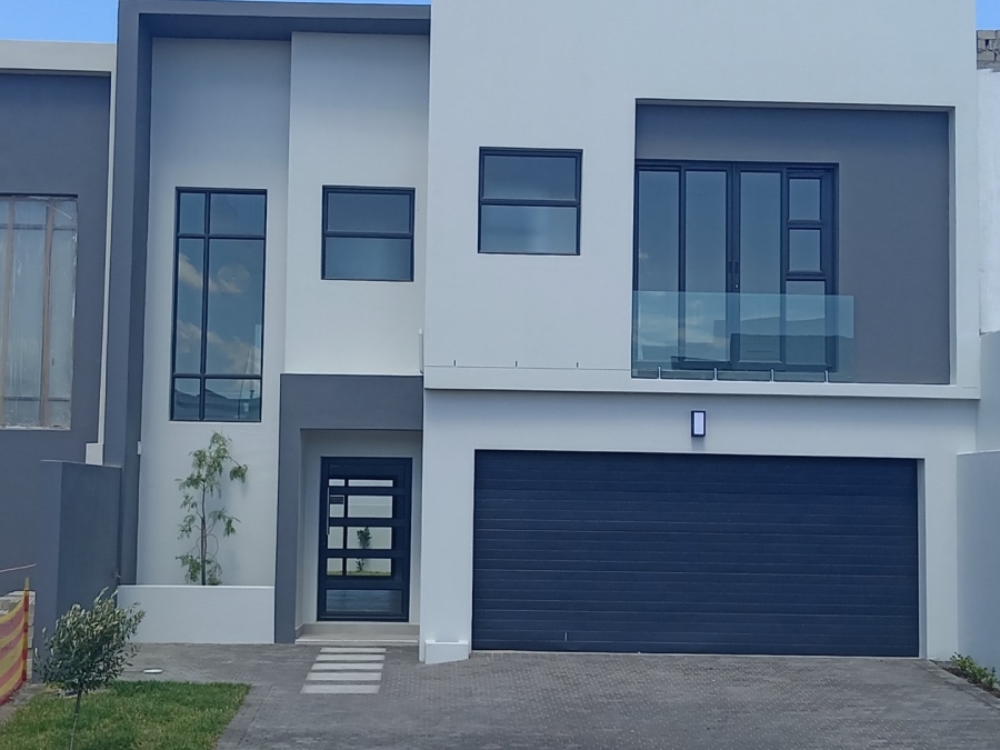 4 Bedroom Property for Sale in Sandown Western Cape